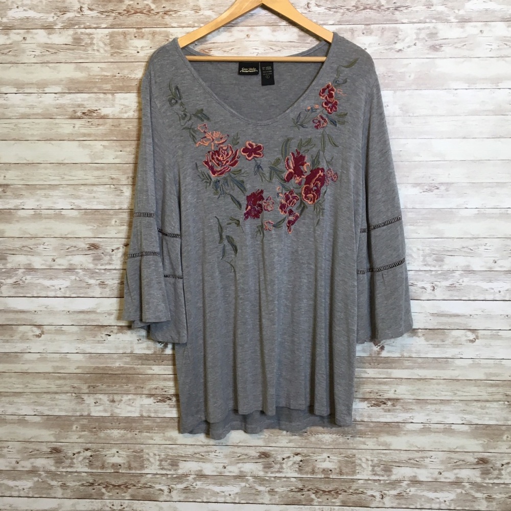 Sara Studios Embroidered Bell Sleeves Top